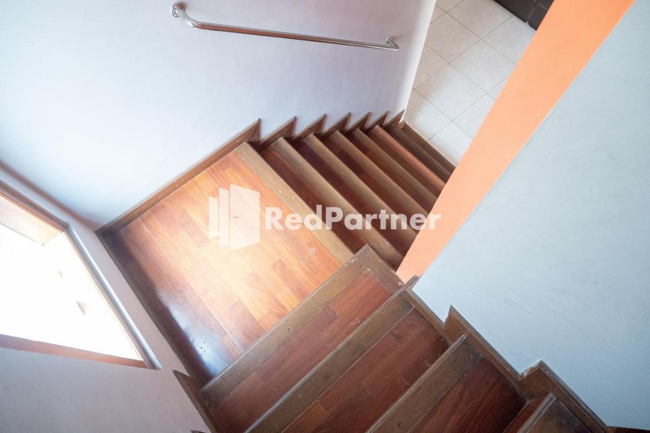 Omah Capung near Malioboro Area RedPartner Hotel Yogyakarta Exterior foto